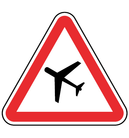 A21-Pista-de-aviacao-sinalizacao-vertical-perigo
